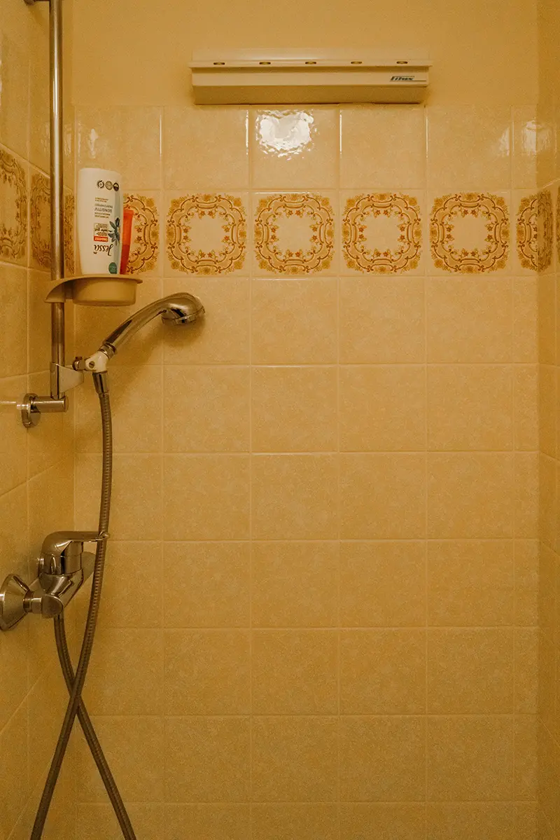 12.1 Dusche 12.1 Dusche
